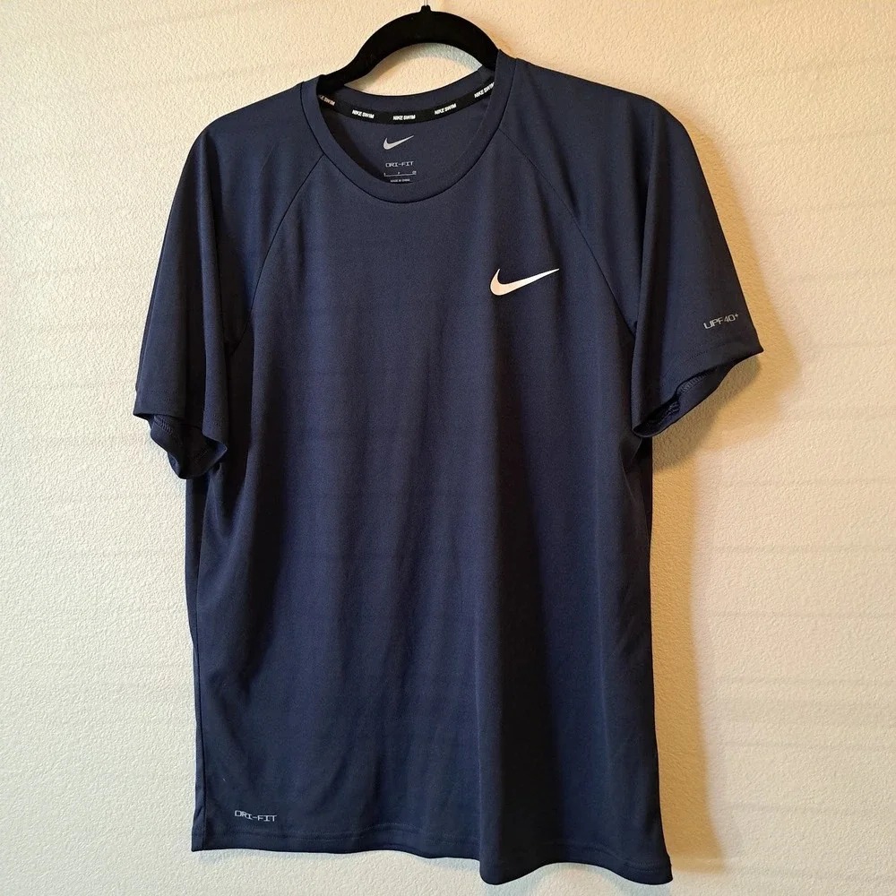 Nike Swim Dri-FIT Rash Guard Men's Small Navy Blue UPF‎ 40+ Short Sleeve Shirt